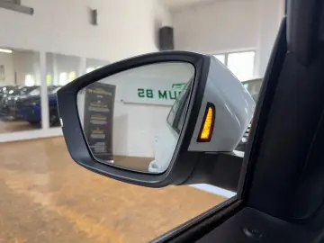 KodiaqClever 2.0TDI DSG STHEIZ AHK 360 CAM 4xSHZ