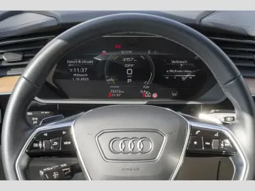 Audi Q8 55 quattro avansate Pano  HUD