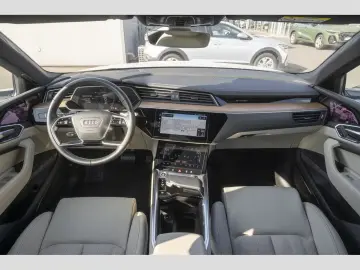 Audi Q8 55 quattro avansate Pano  HUD