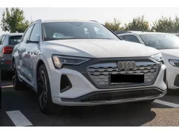 Audi Q8 55 quattro avansate Pano  HUD