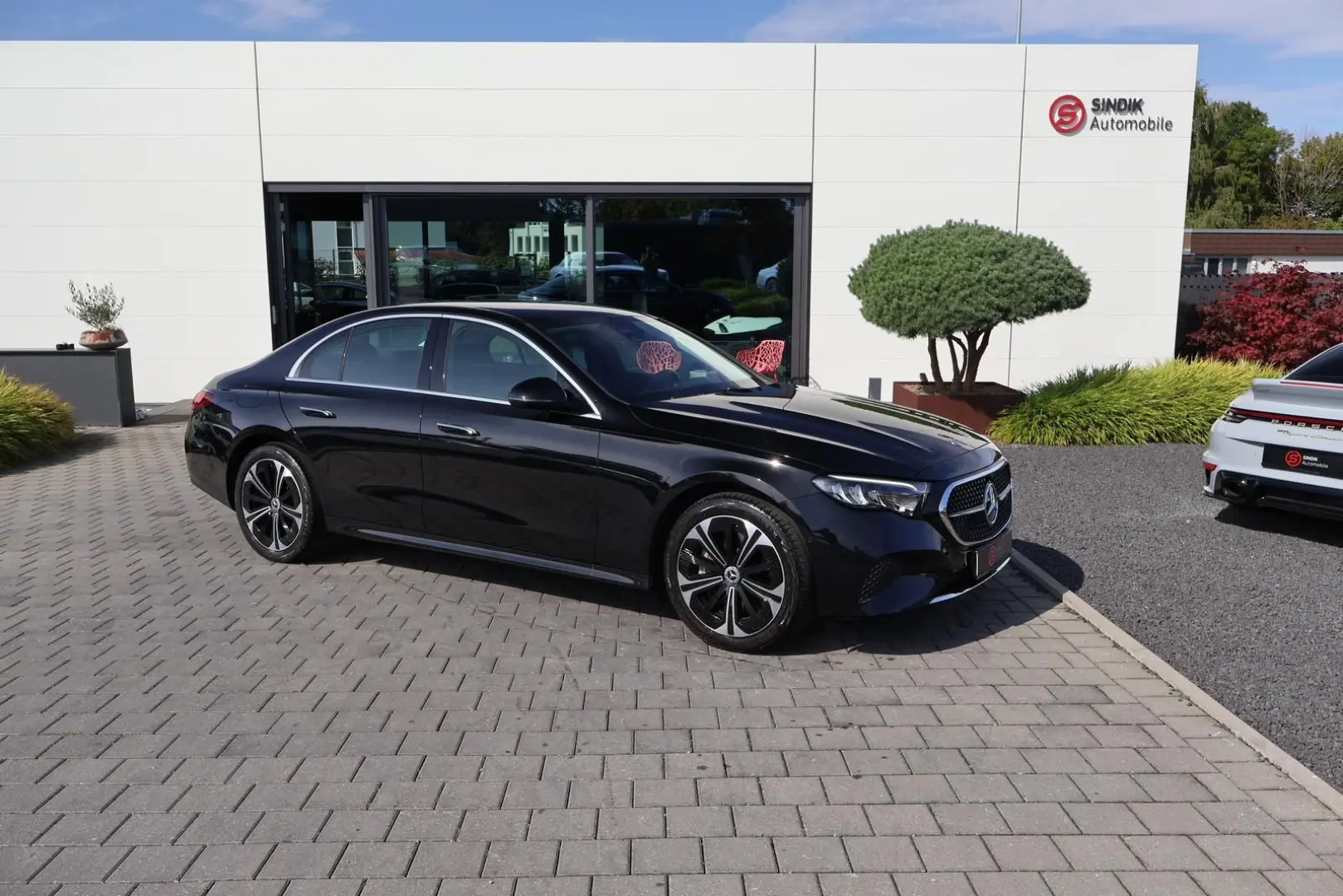 E 300 de 4Matic Avantgarde Adv. KeyGo-Kamera-LED