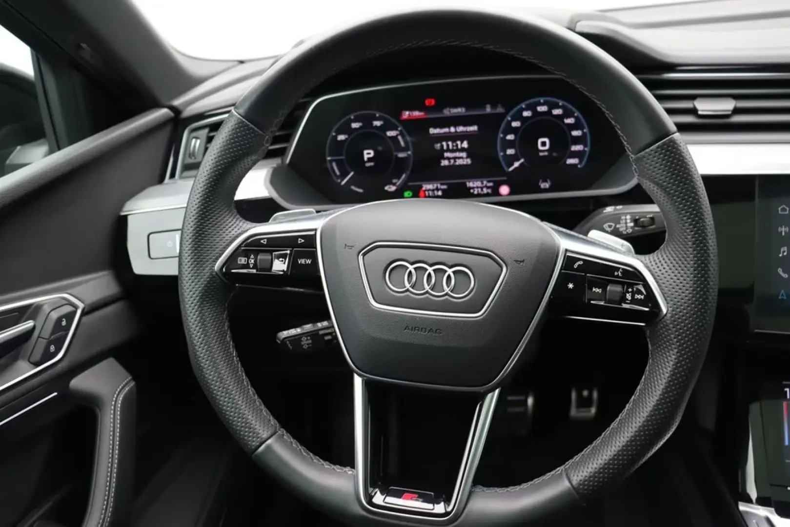Audi Q8 Sportback e-tron 50 quattro S line