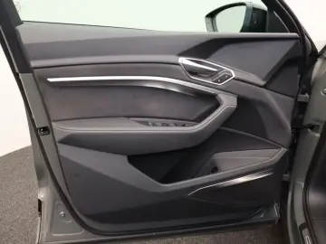 Audi Q8 Sportback e-tron 50 quattro S line