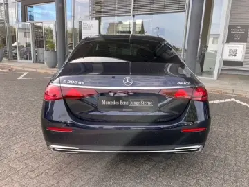 E 300 de 4M Allrad Avantgarde AHK Distronic 360
