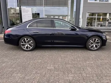 E 300 de 4M Allrad Avantgarde AHK Distronic 360