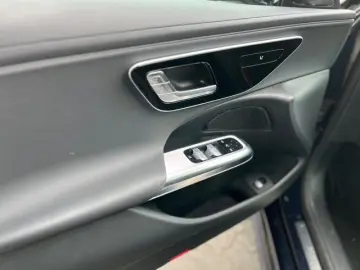 E 300 de 4M Allrad Avantgarde AHK Distronic 360