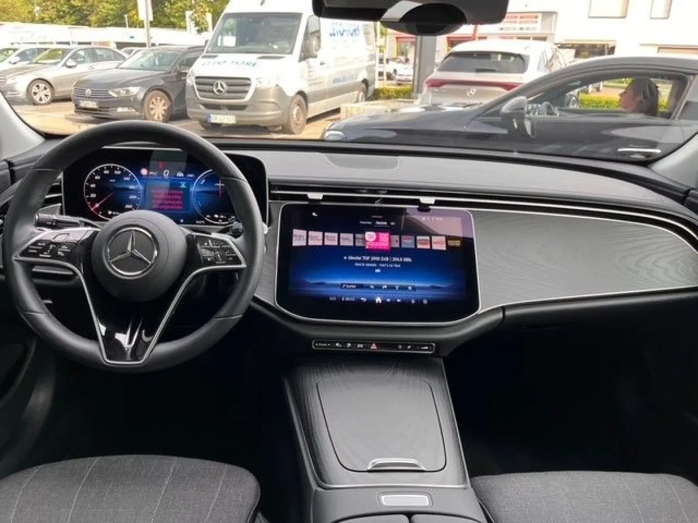E 300 de 4M Allrad Avantgarde AHK Distronic 360