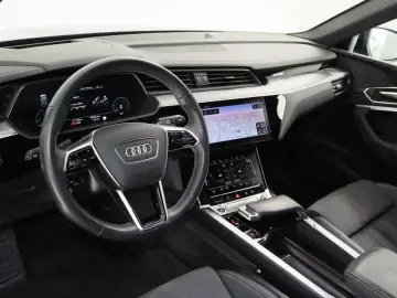 Audi Q8 55 quattro S line MATRIX-LED HUD