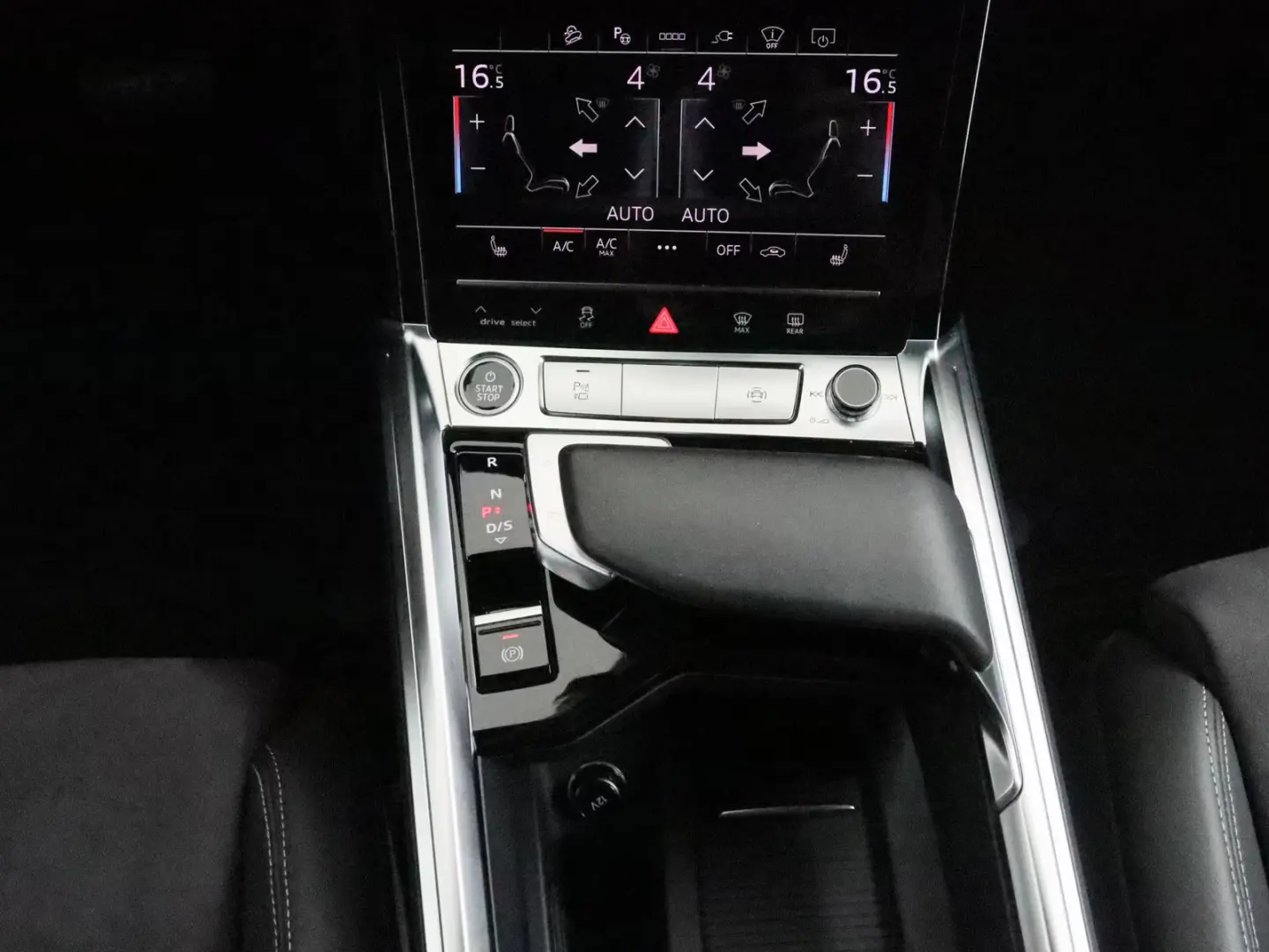 Audi Q8 55 quattro S line MATRIX-LED HUD