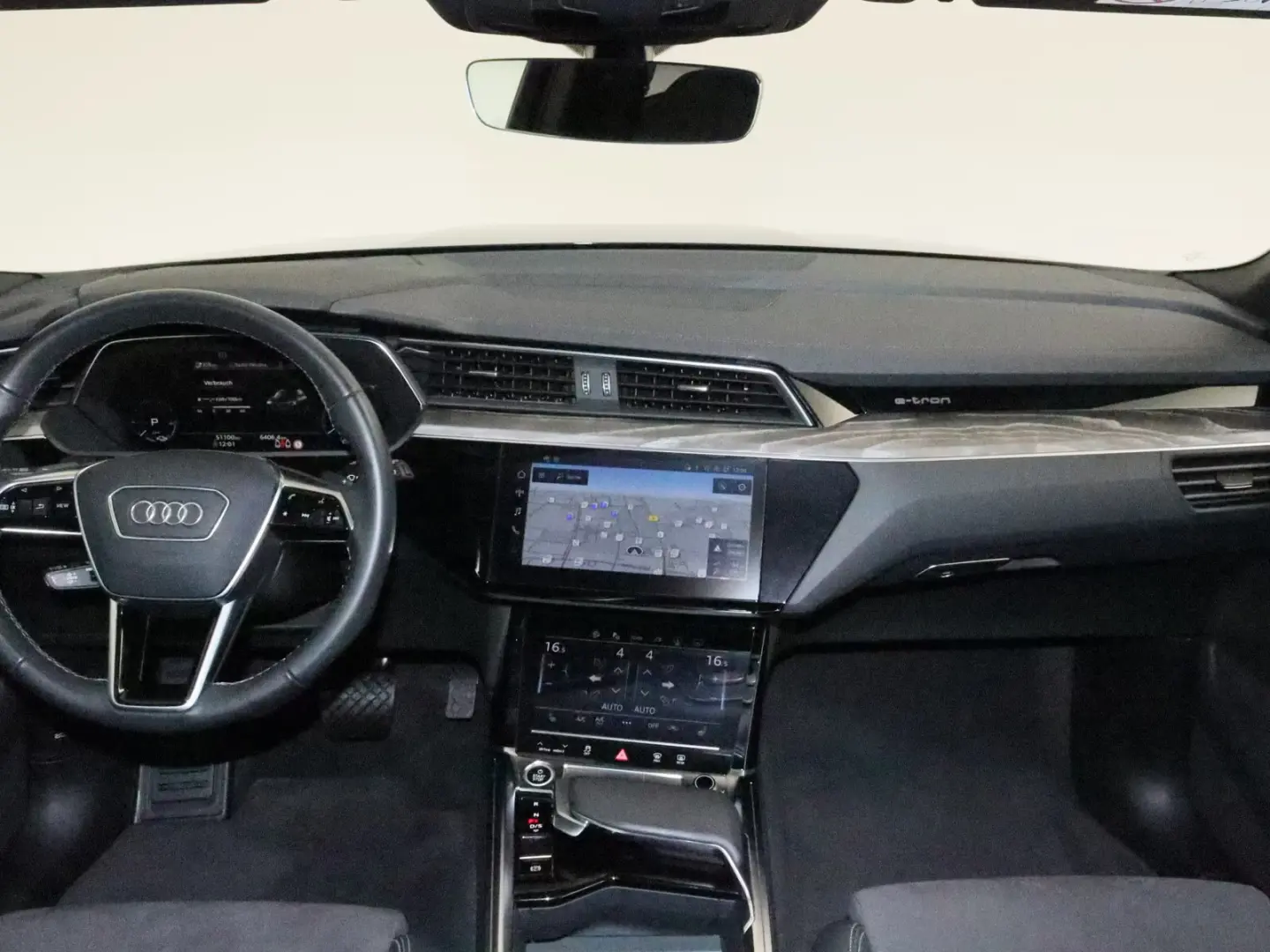 Audi Q8 55 quattro S line MATRIX-LED HUD