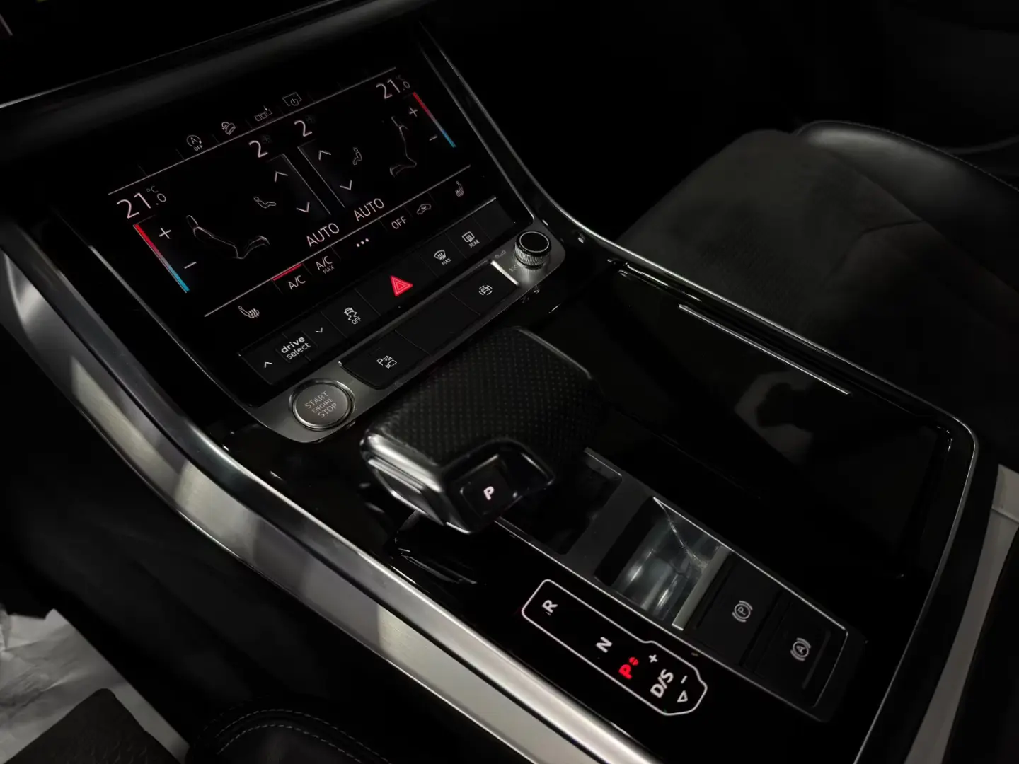 Audi Q8 50 TDI quattro PANO LED ACC