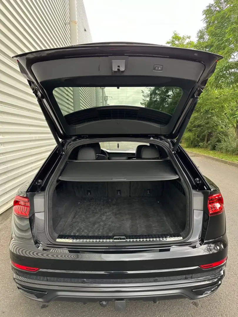 Audi Q8 55 TFSI quattro tiptronic S Line Voll