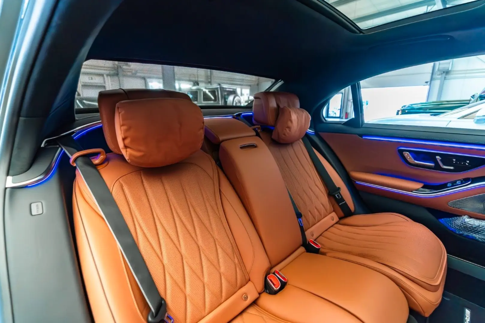 S 63 E AMG Per. Long   Exclusive Pack.   Head Up