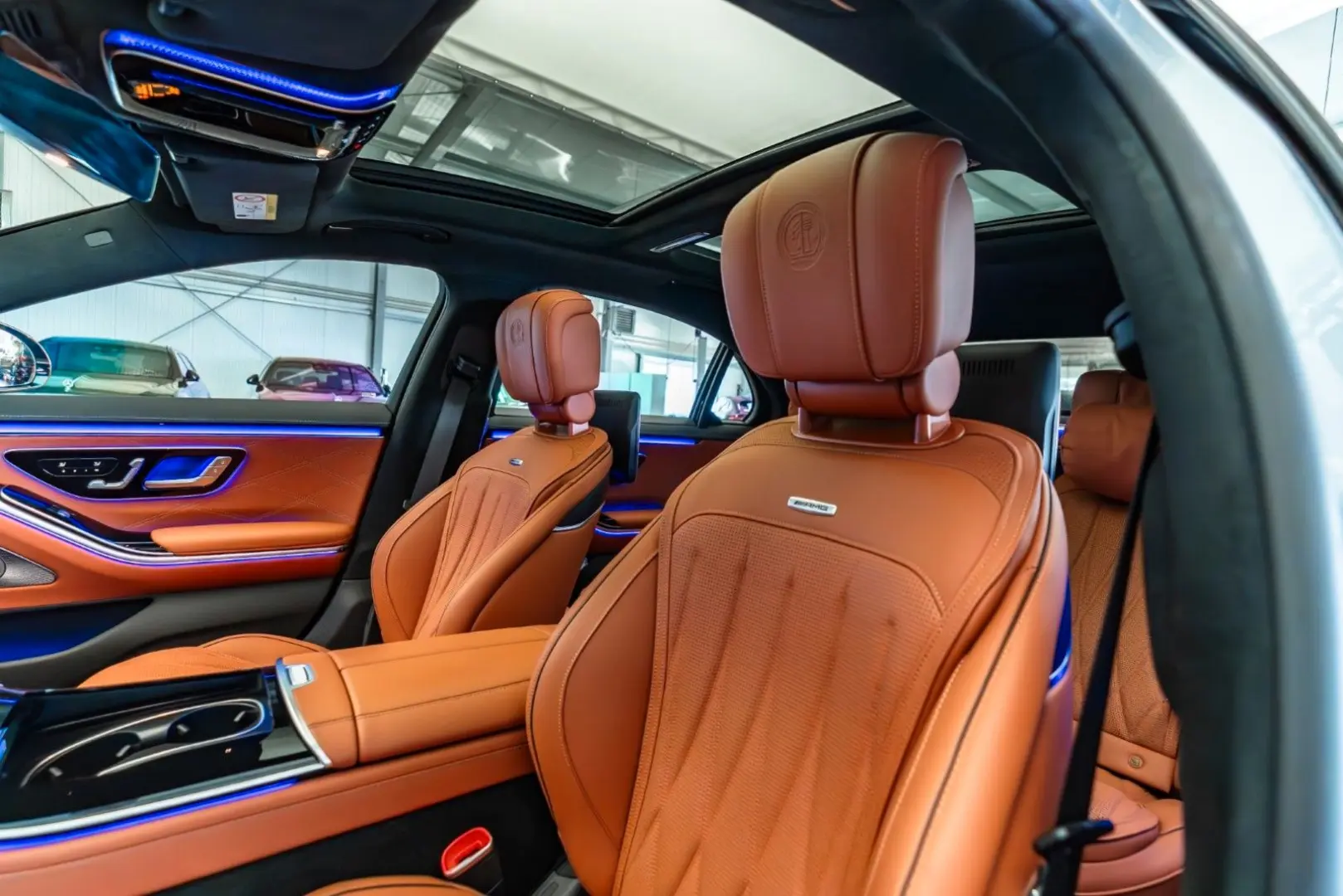 S 63 E AMG Per. Long   Exclusive Pack.   Head Up