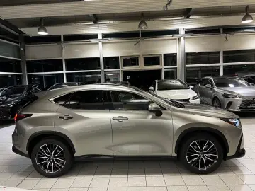 Lexus NX 350h Luxury AWD