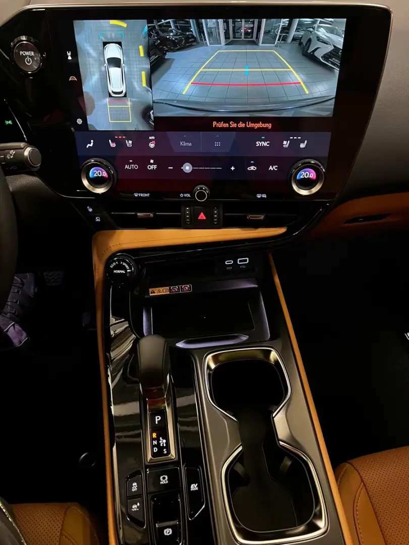 Lexus NX 350h Luxury AWD