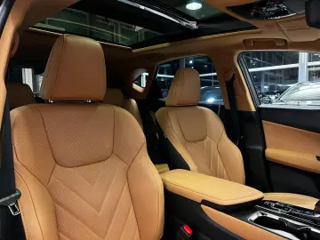 Lexus NX 350h Luxury AWD