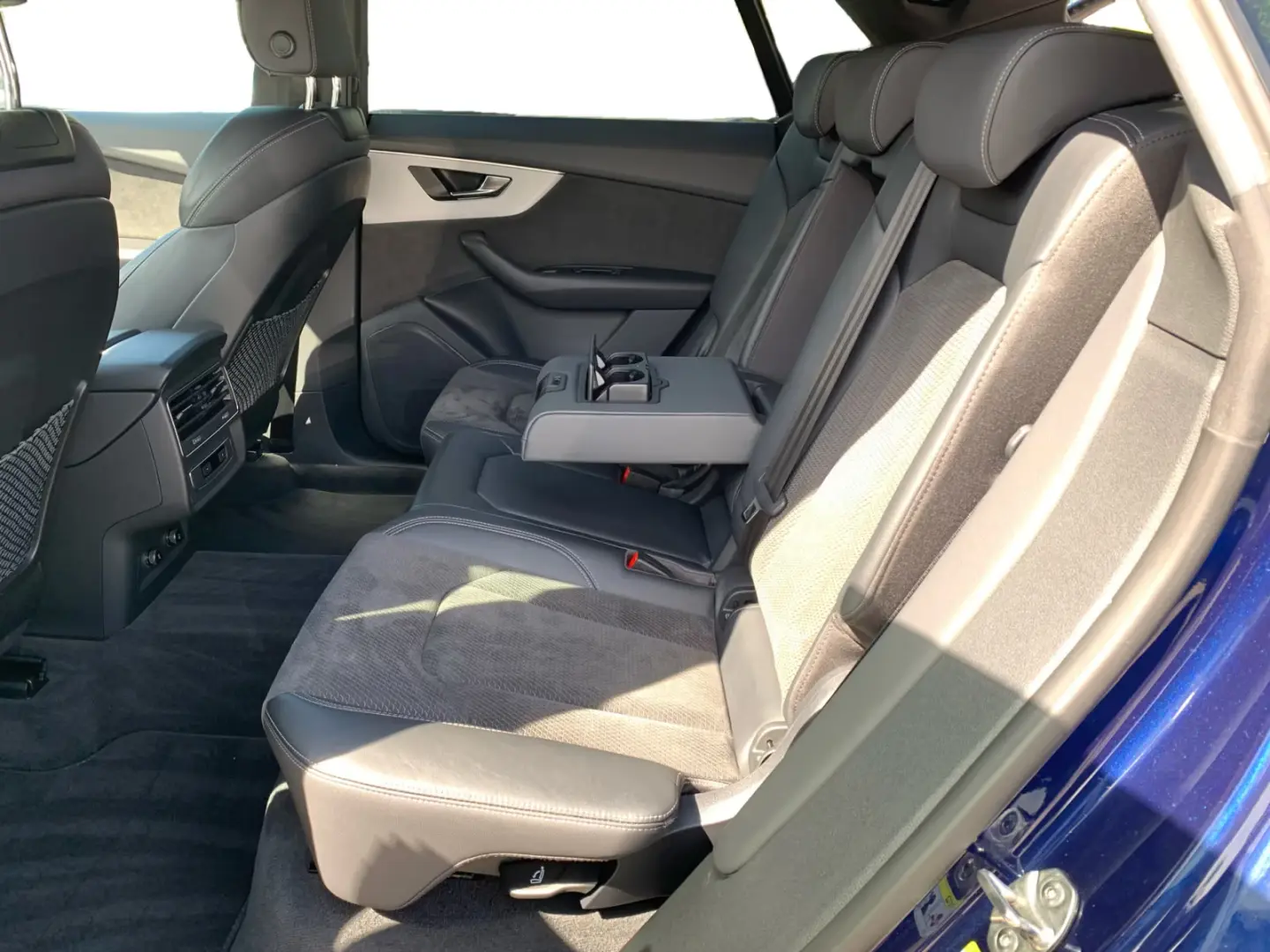 Audi Q8 55 TFSIe quattro tiptronic S Line AHK