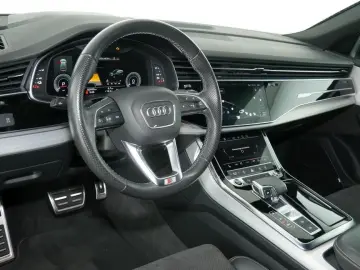 Audi Q8 55 TFSI e 3x S Line AHK B&O Leder