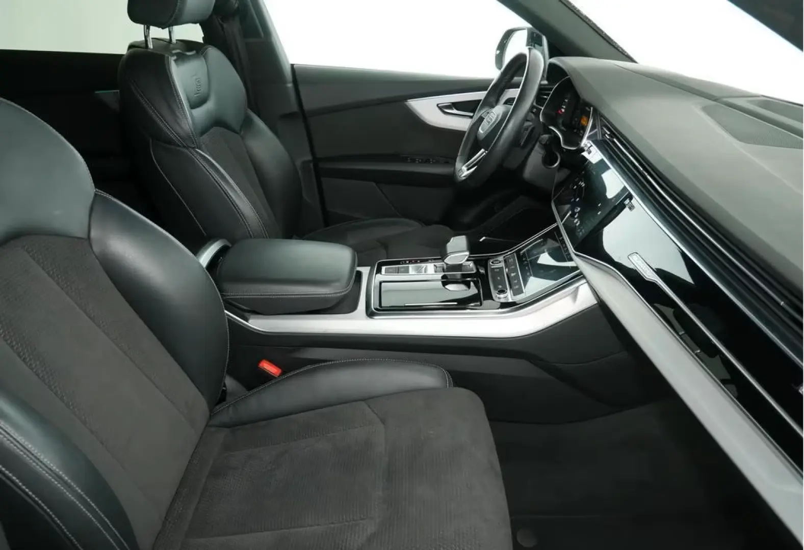 Audi Q8 55 TFSI e 3x S Line AHK B&O Leder