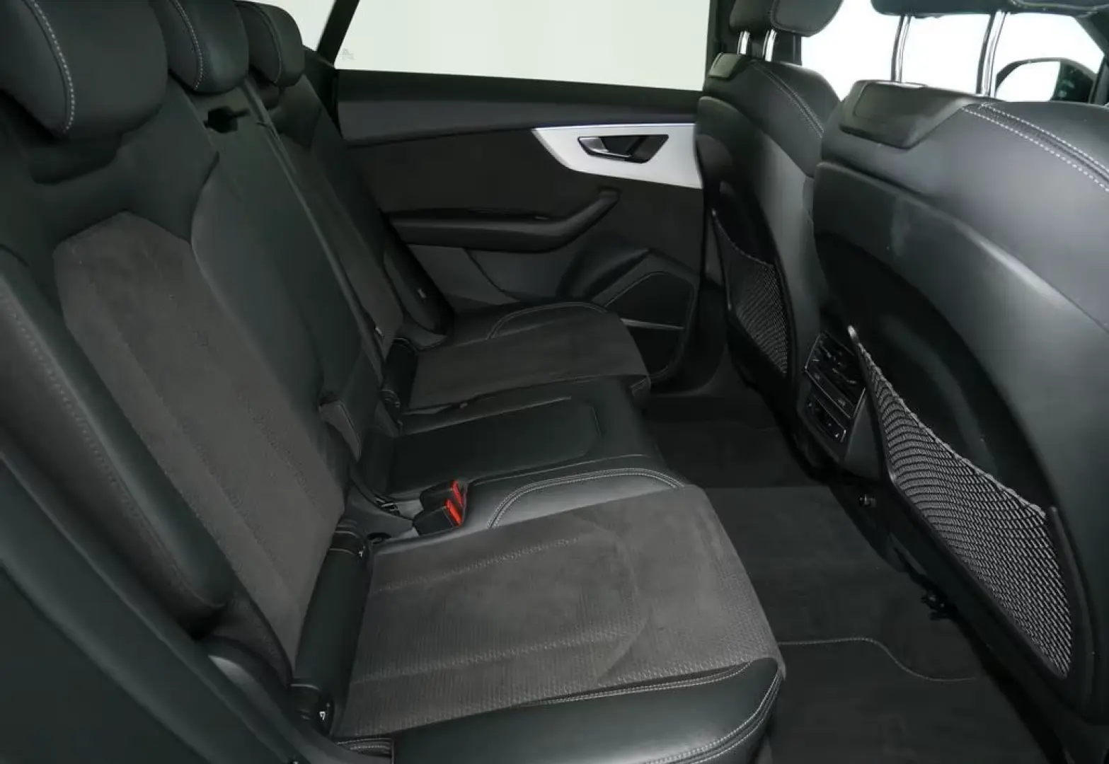 Audi Q8 55 TFSI e 3x S Line AHK B&O Leder