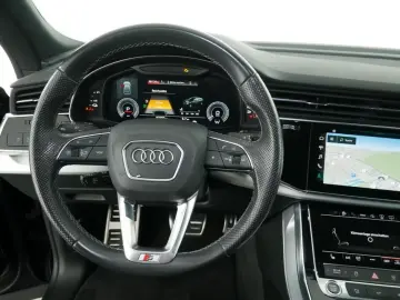 Audi Q8 55 TFSI e 3x S Line AHK B&O Leder