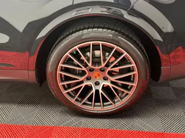 Porsche Cayenne Bose Pano R21