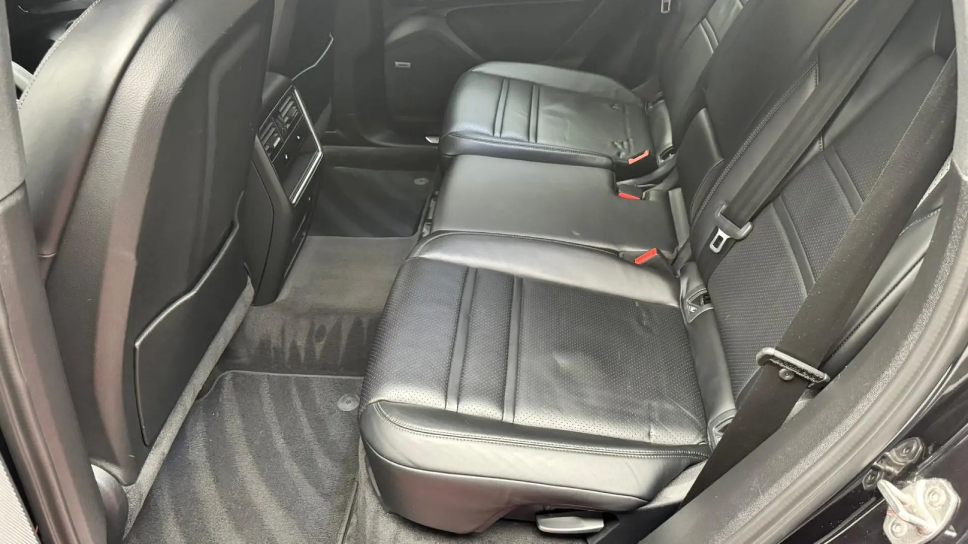 Porsche Cayenne Bose Pano R21