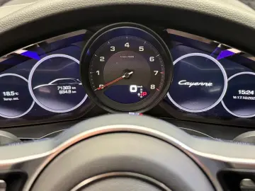 Porsche Cayenne Bose Pano R21