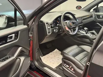Porsche Cayenne Bose Pano R21