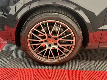 Porsche Cayenne Bose Pano R21