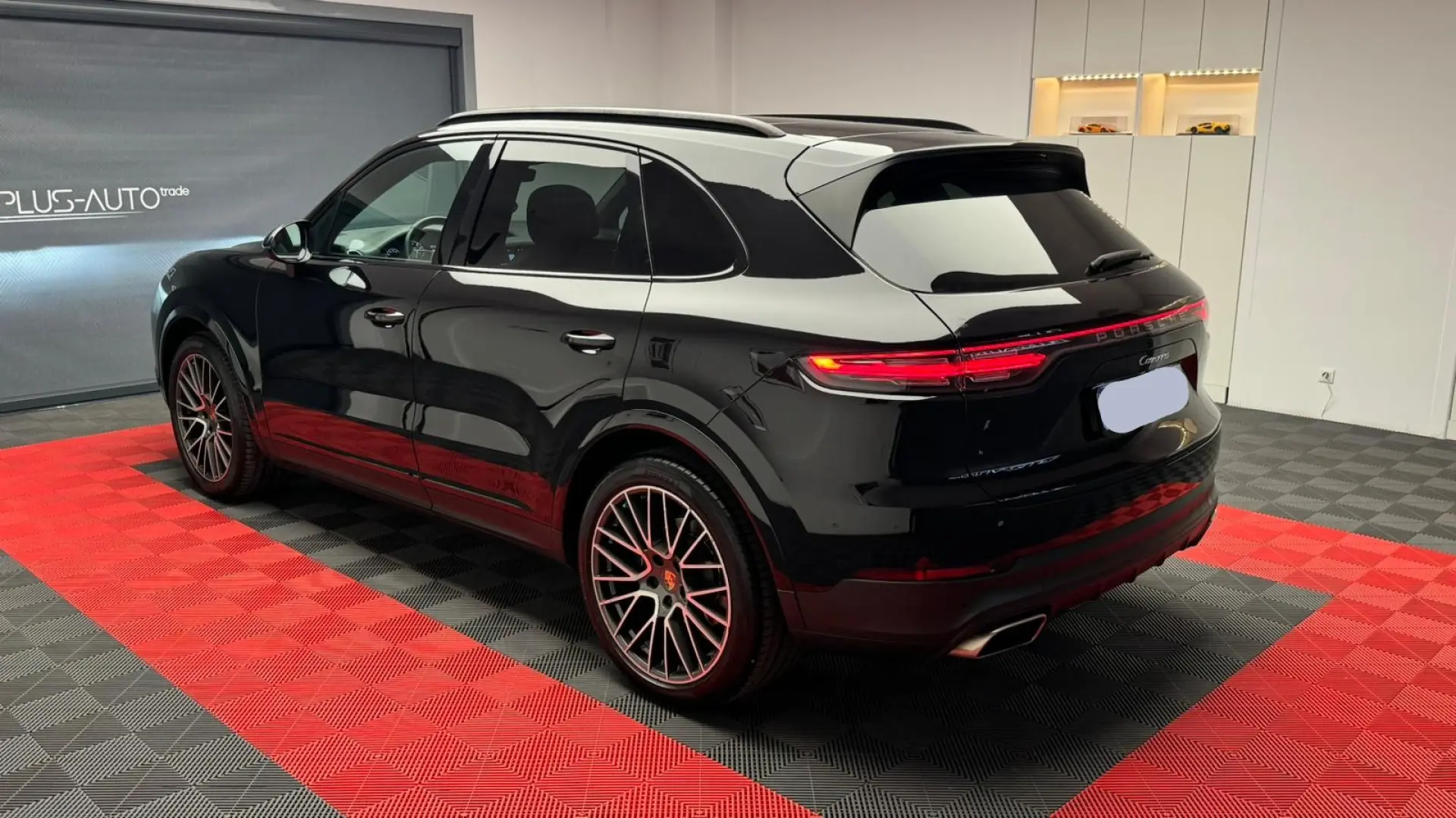 Porsche Cayenne Bose Pano R21