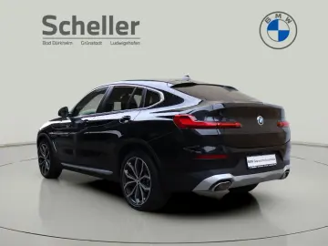 X4 xDrive20i DAB LED WLAN Pano.Dach RFK Shz PDC