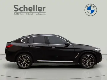X4 xDrive20i DAB LED WLAN Pano.Dach RFK Shz PDC