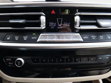 X4 xDrive20i DAB LED WLAN Pano.Dach RFK Shz PDC