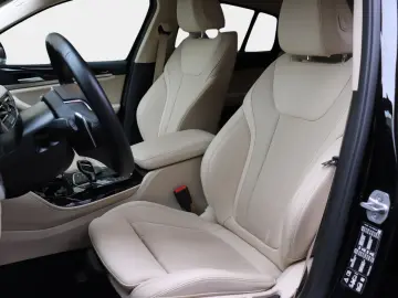 X4 xDrive20i DAB LED WLAN Pano.Dach RFK Shz PDC