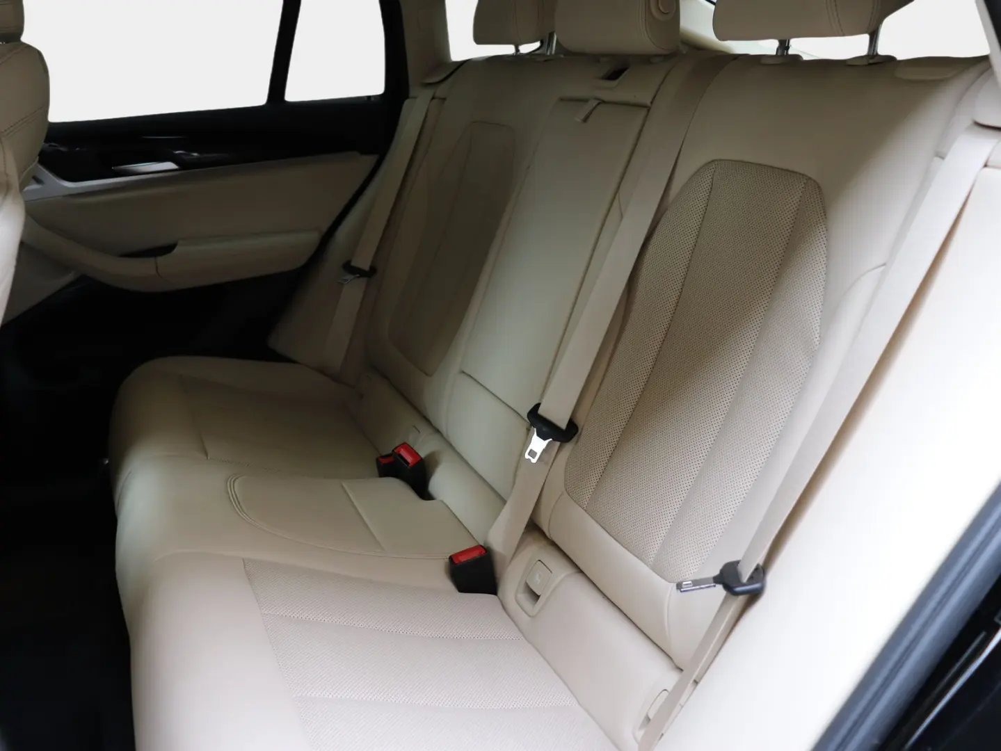 X4 xDrive20i DAB LED WLAN Pano.Dach RFK Shz PDC