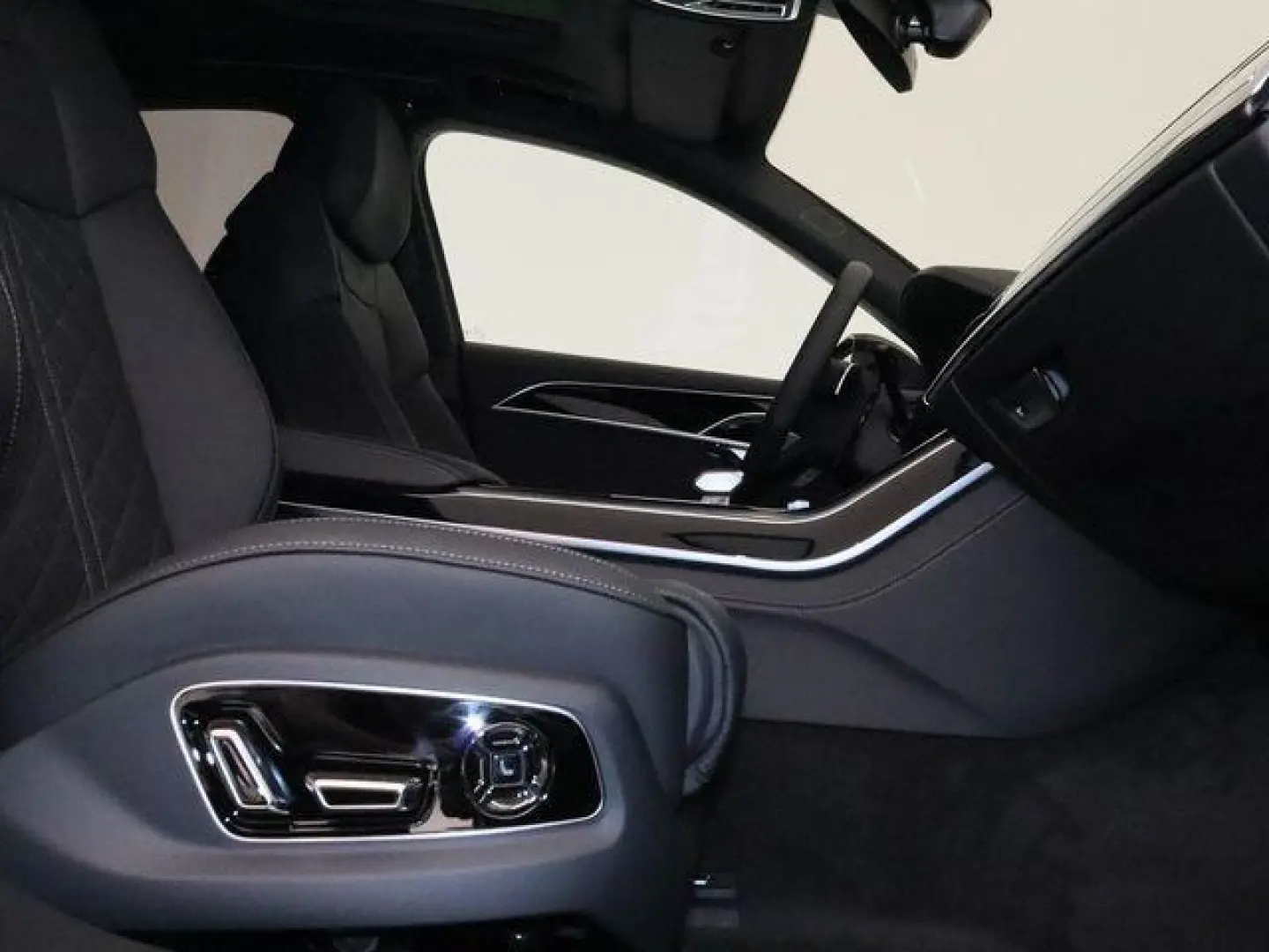 Audi S8 4.0 TFSI quattro 360  MATRIX-LED
