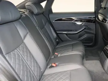 Audi S8 4.0 TFSI quattro 360  MATRIX-LED