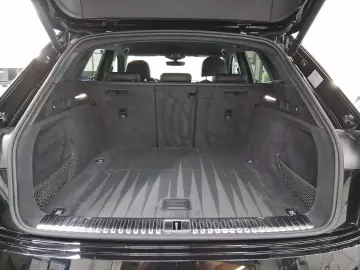 Audi Q8 e-tron 55 Quattro S-Line AHK Bang