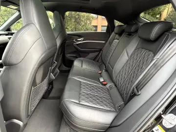 Audi Q8 Sportback e-tron 55 quattro S line