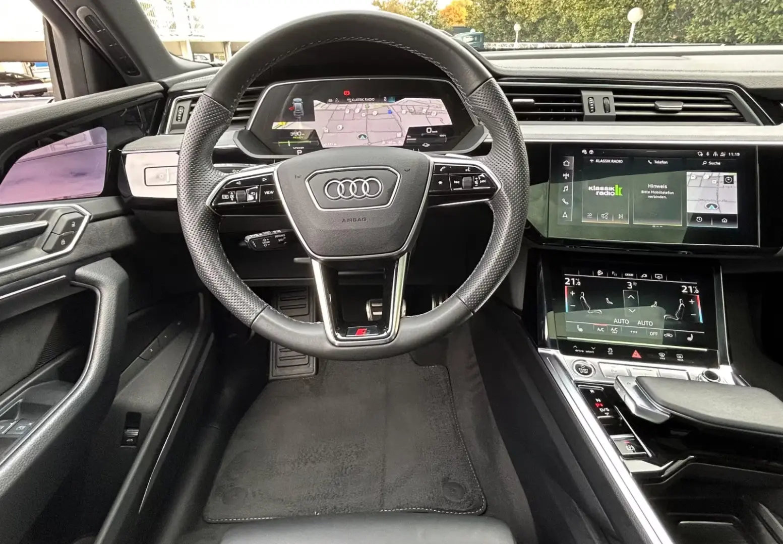 Audi Q8 Sportback e-tron 55 quattro S line
