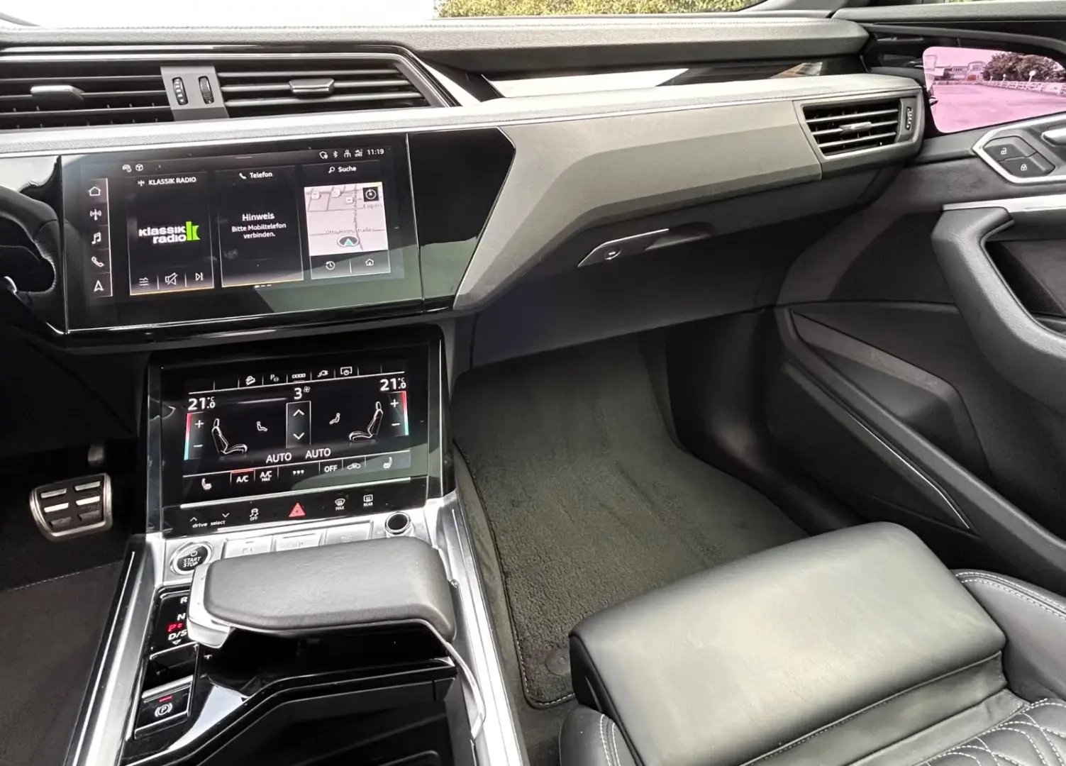 Audi Q8 Sportback e-tron 55 quattro S line
