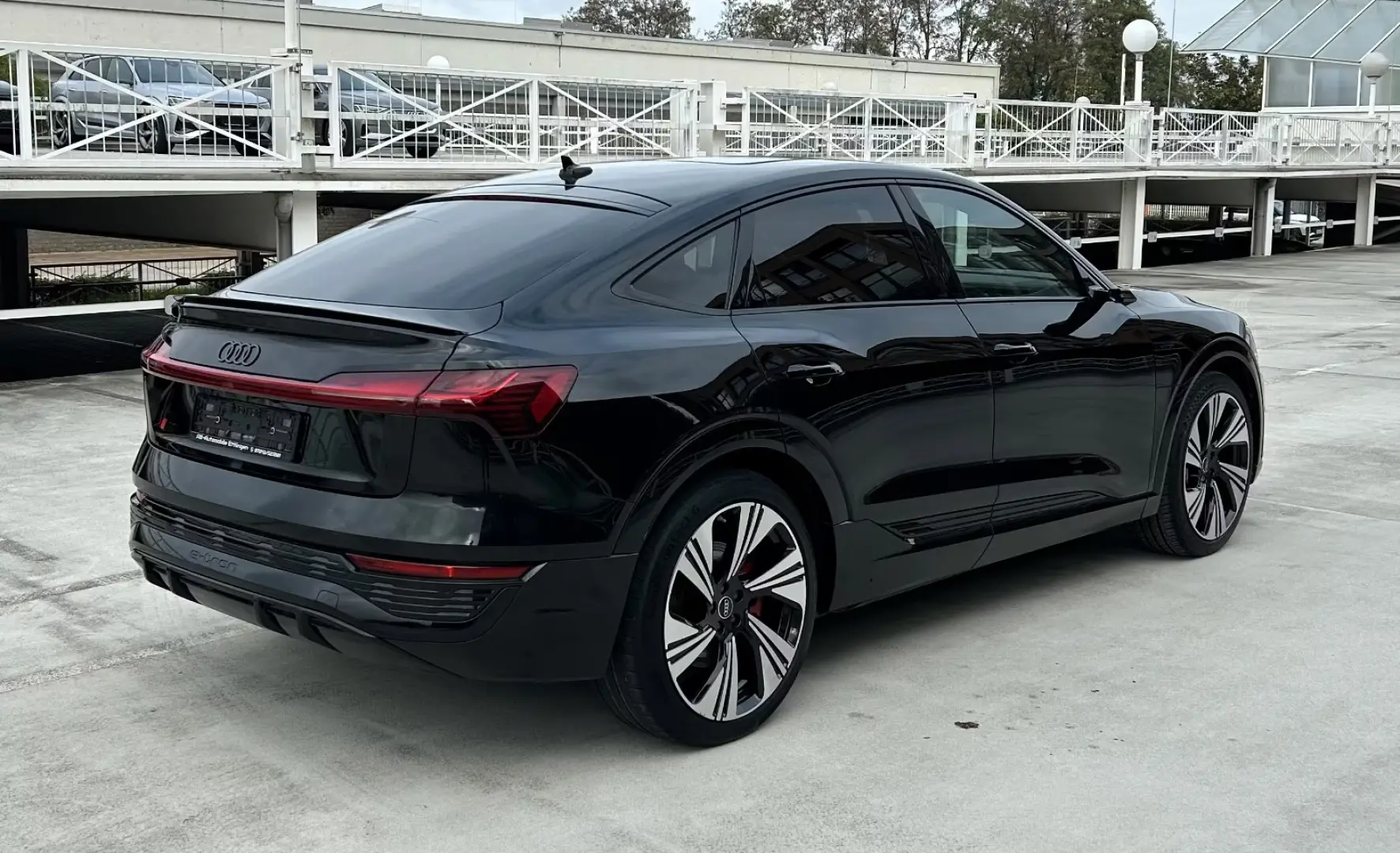 Audi Q8 Sportback e-tron 55 quattro S line
