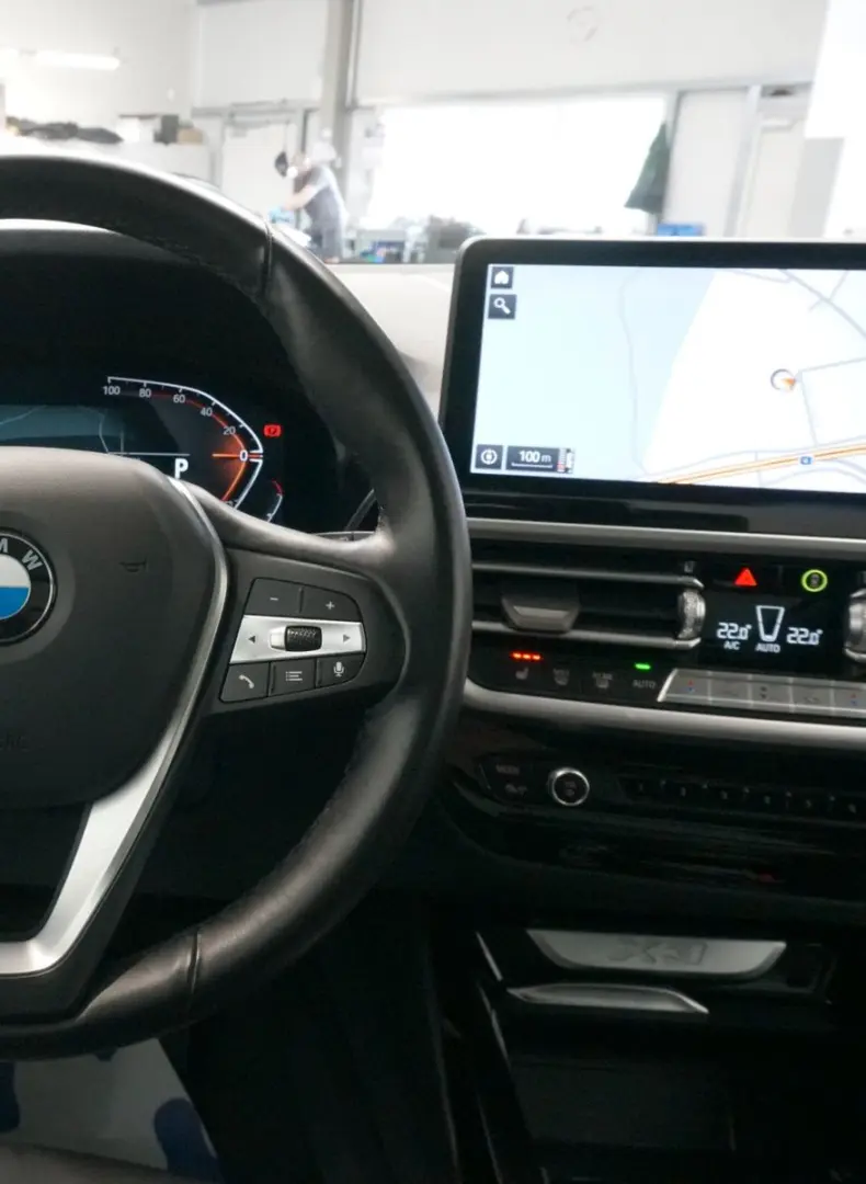 X3 xDrive 20 i  PANO LEDER LASER