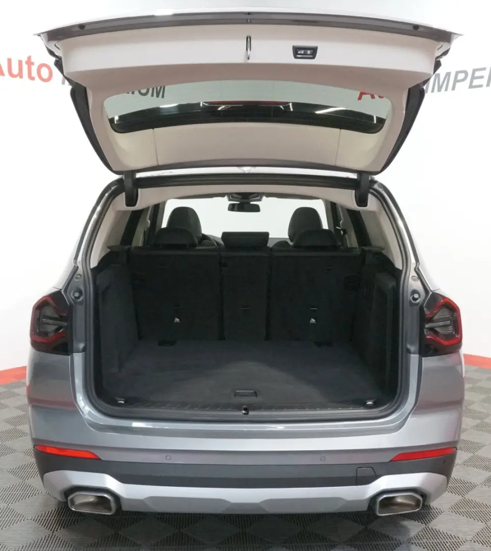 X3 xDrive 20 i  PANO LEDER LASER