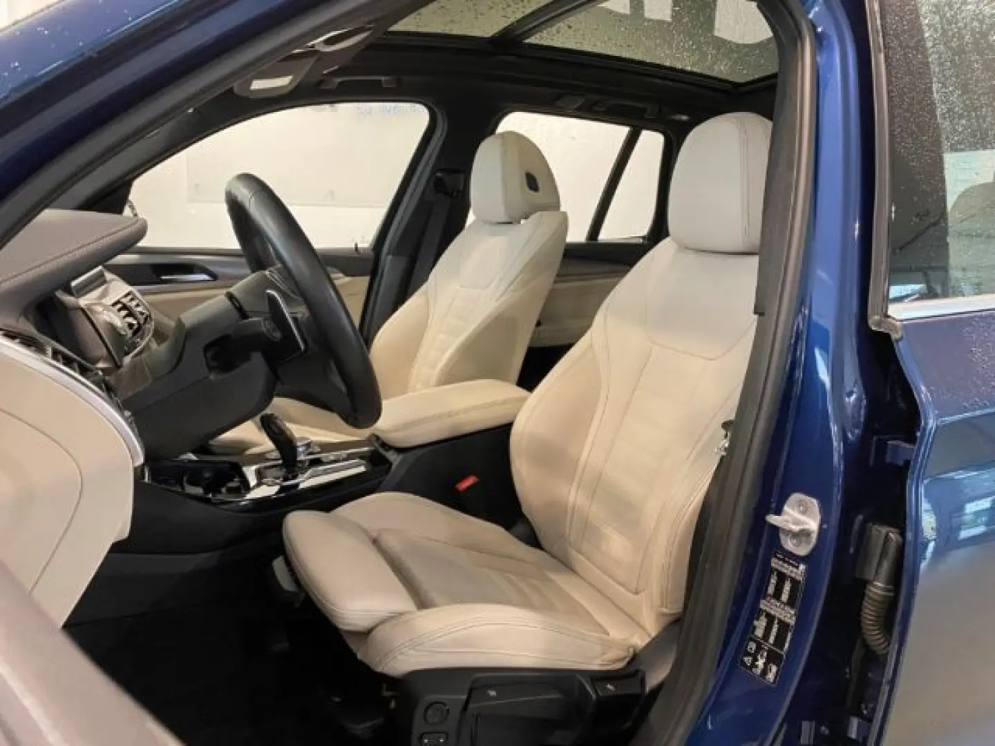X3 xDrive 20i M Sportpaket HUD AHK Pano Navi Led