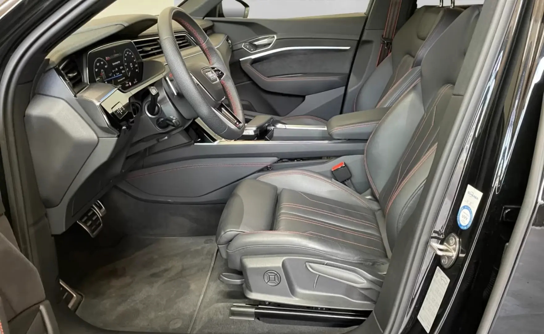 Audi Q8 55 quattro S line LED B&O Navi ACC