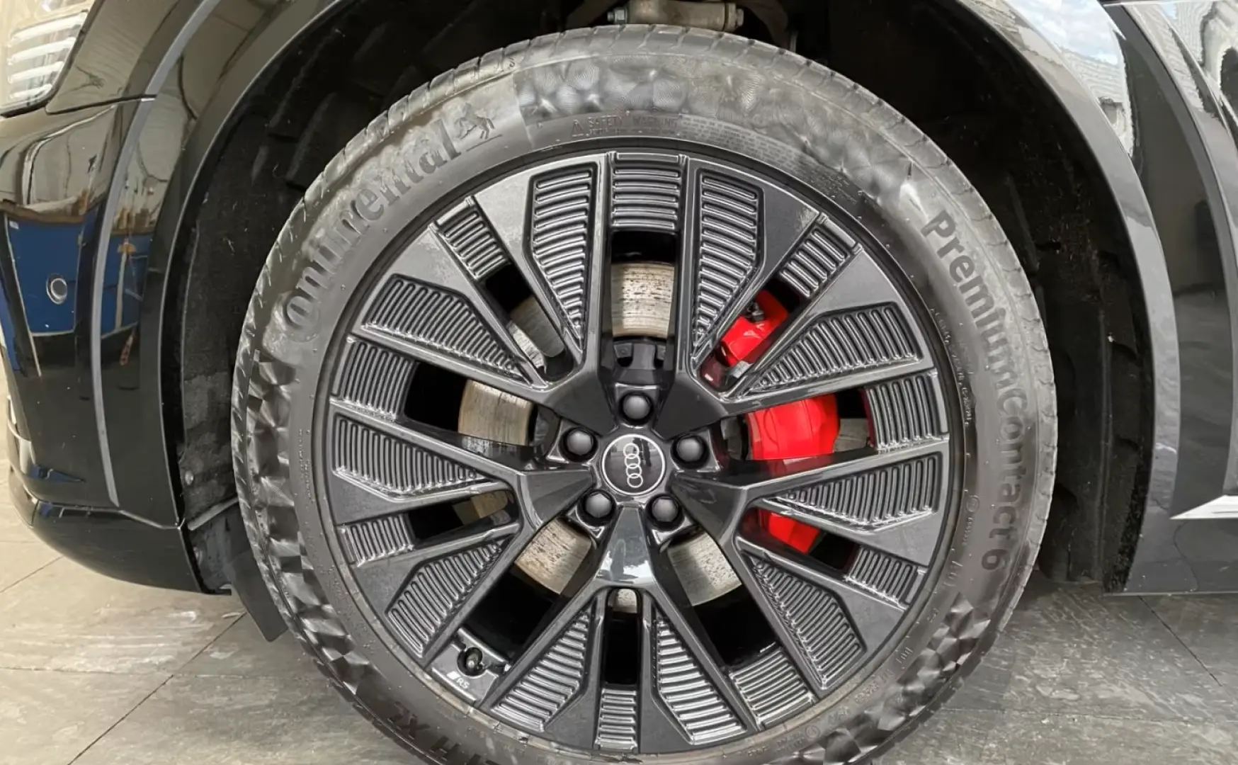Audi Q8 55 quattro S line LED B&O Navi ACC