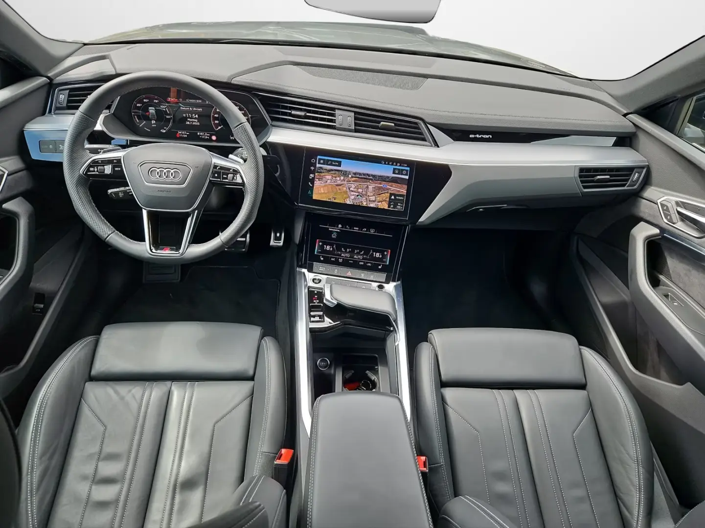 Audi Q8 Sportback 55 e-tron quattro advanced AHK